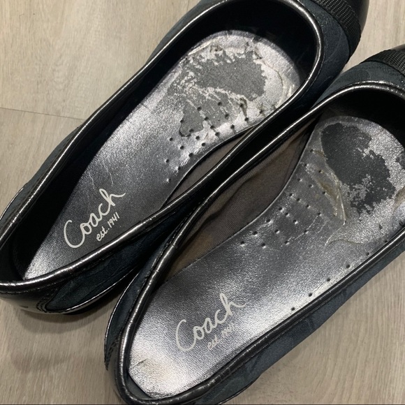 Coach Gray Blueish Metallic Round Toe Flats 5 1/2 - Picture 3 of 11